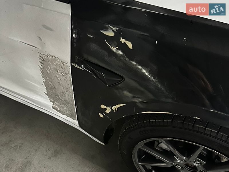 Седан Tesla Model 3 2022 в Дніпрі