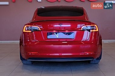Седан Tesla Model 3 2021 в Одесі