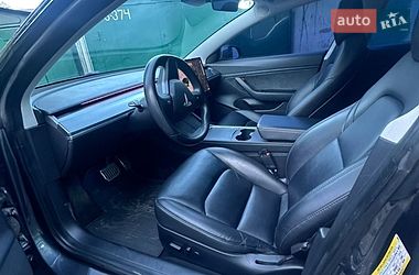 Седан Tesla Model 3 2019 в Одессе