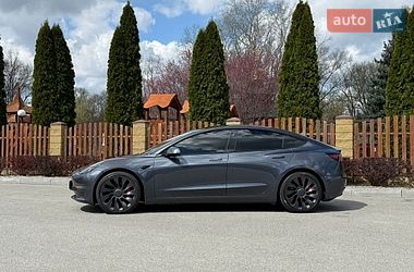 Седан Tesla Model 3 2021 в Днепре