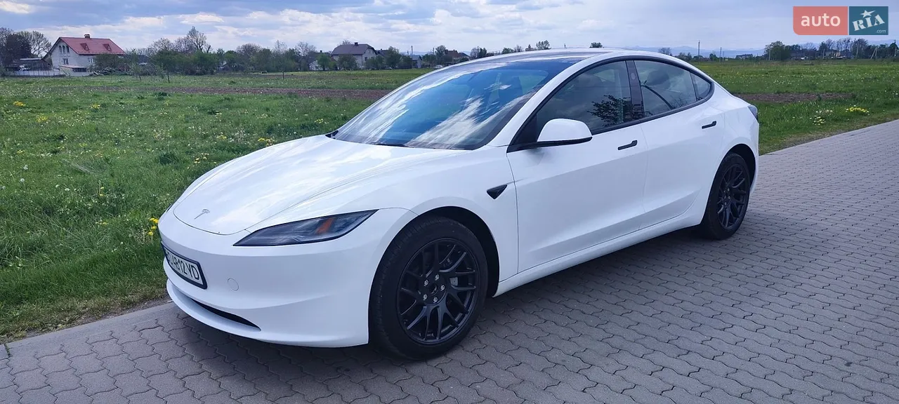 2023 Tesla Model 3 - мініатюра 10