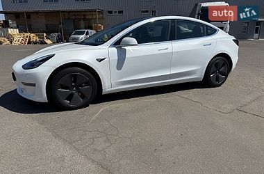 Седан Tesla Model 3 2018 в Києві