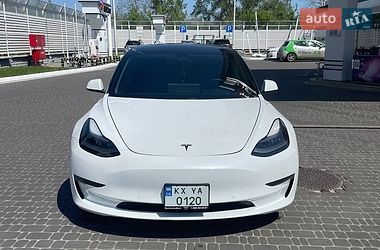 Седан Tesla Model 3 2021 в Харькове