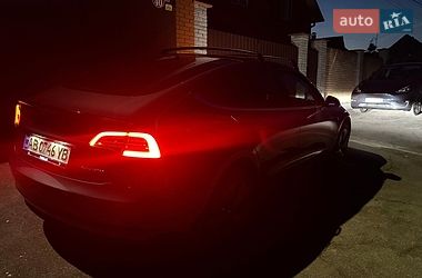 Седан Tesla Model 3 2019 в Вінниці
