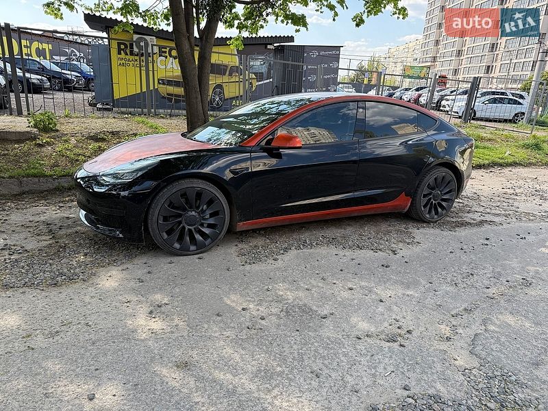 Tesla Model 3 2018