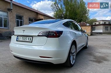 Седан Tesla Model 3 2019 в Днепре