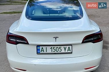 Седан Tesla Model 3 2019 в Днепре