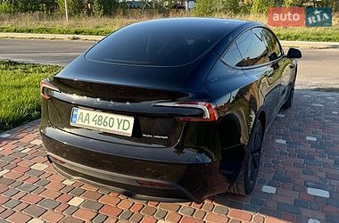 Седан Tesla Model 3 2024 в Киеве