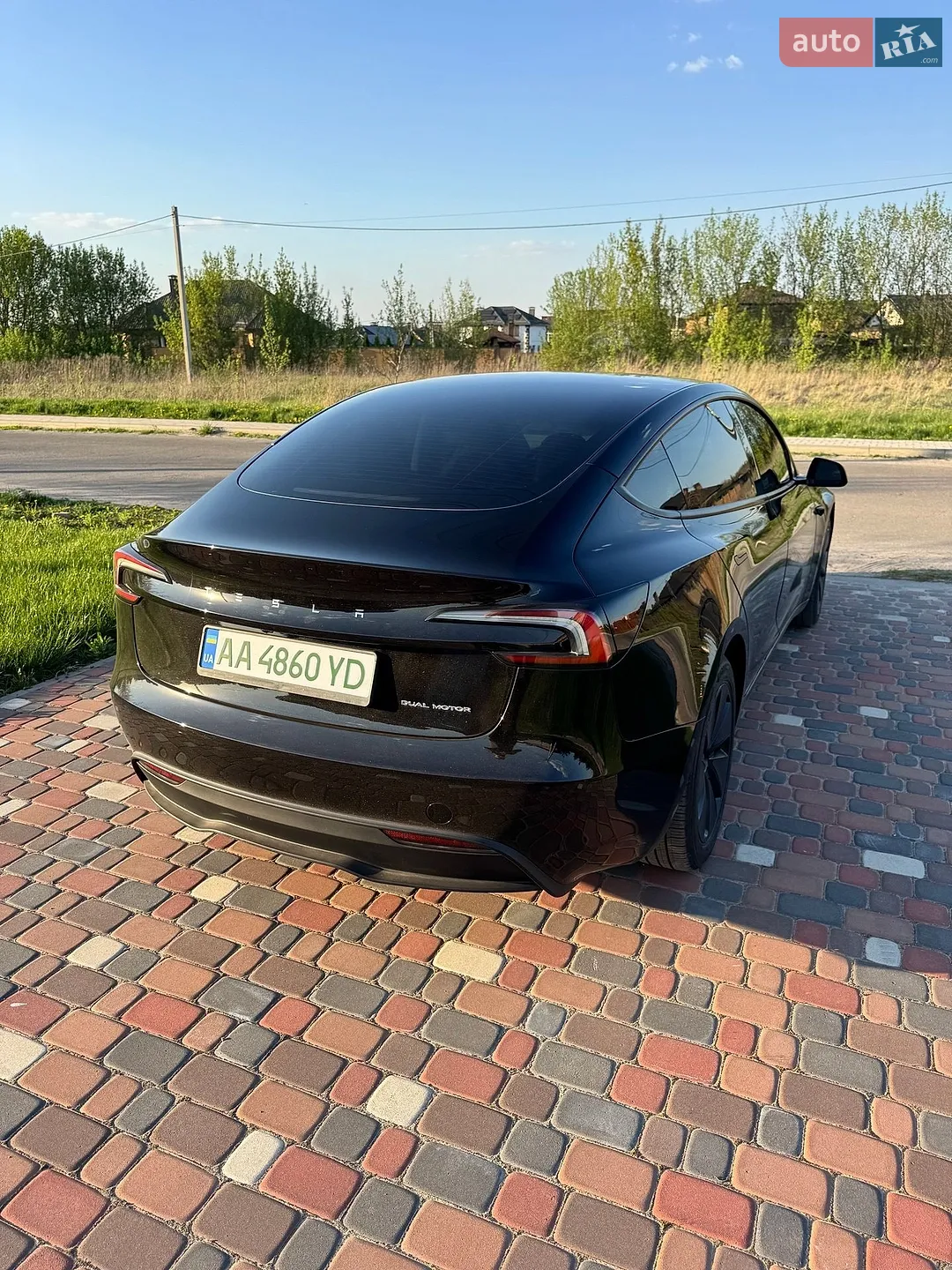 2024 Tesla Model 3 - мініатюра 8