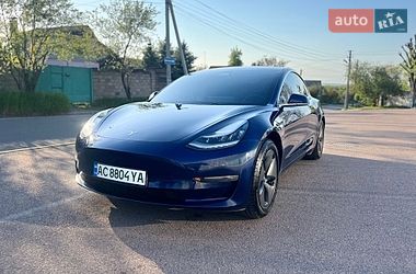 Седан Tesla Model 3 2018 в Кам'янському
