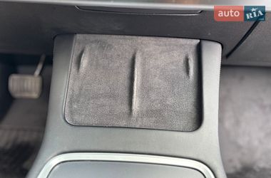 Седан Tesla Model 3 2021 в Львове