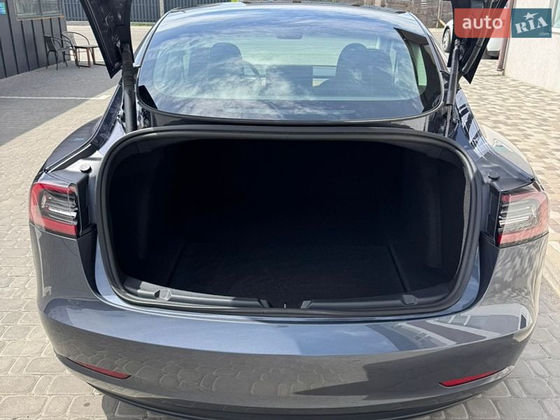 Седан Tesla Model 3 2023 в Софиевской Борщаговке