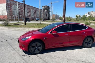 Седан Tesla Model 3 2020 в Запорожье
