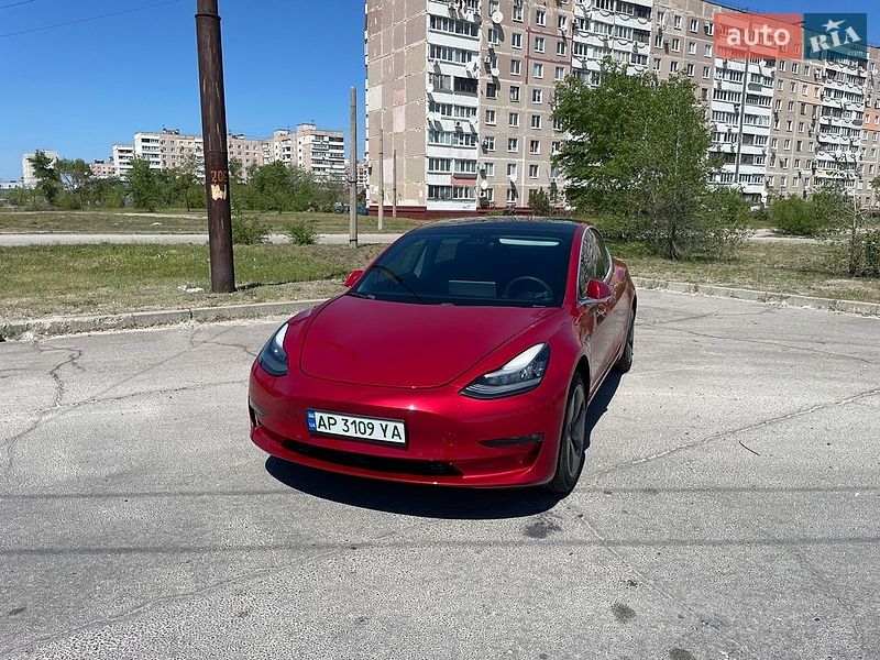 Седан Tesla Model 3 2020 в Запорожье