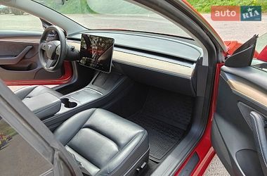 Седан Tesla Model 3 2022 в Одессе