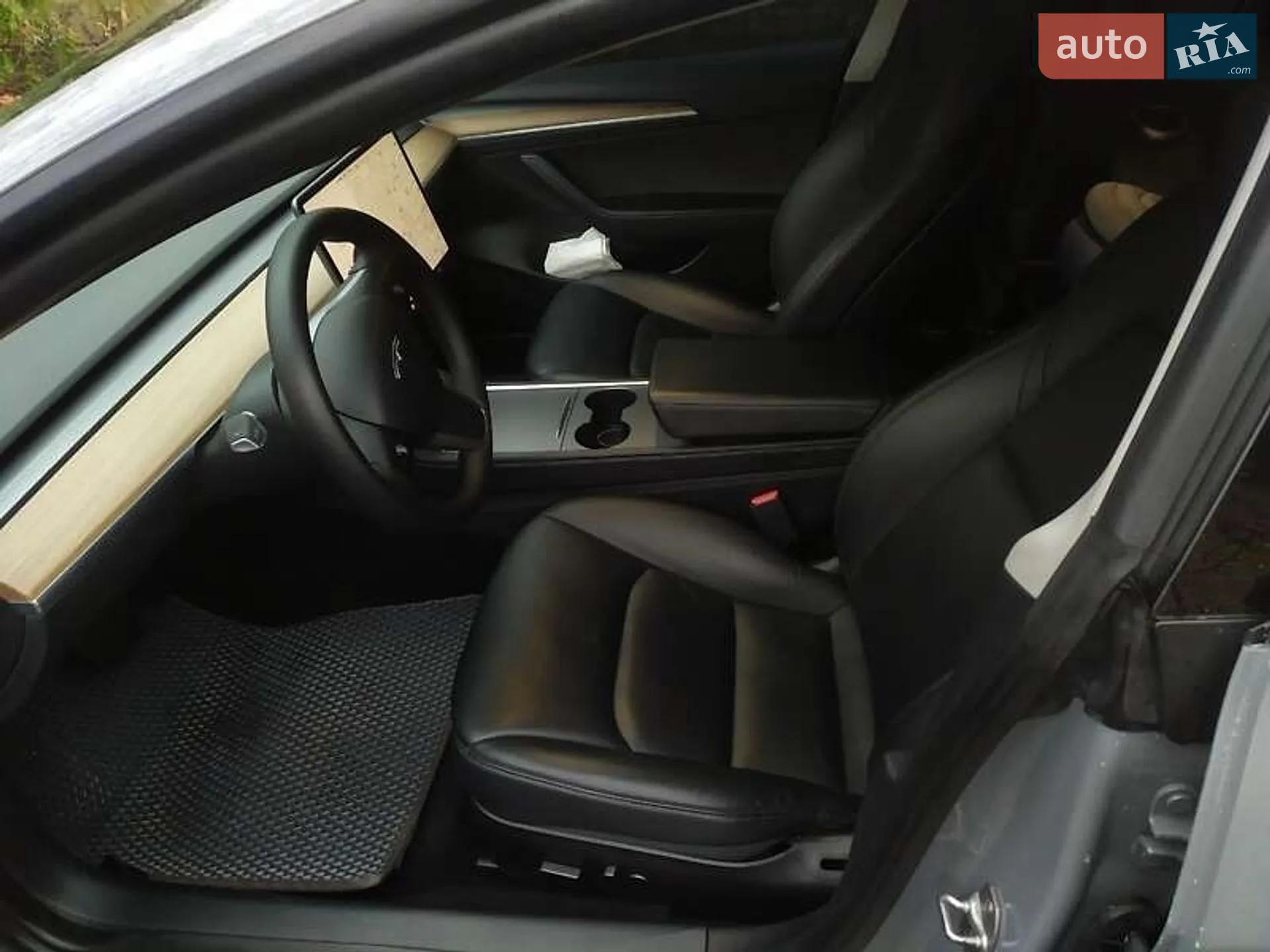 2022 Tesla Model 3 - мініатюра 16