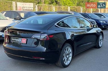 Седан Tesla Model 3 2018 в Вінниці
