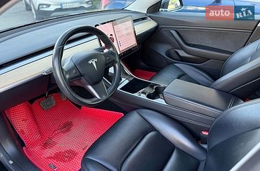 Седан Tesla Model 3 2018 в Вінниці