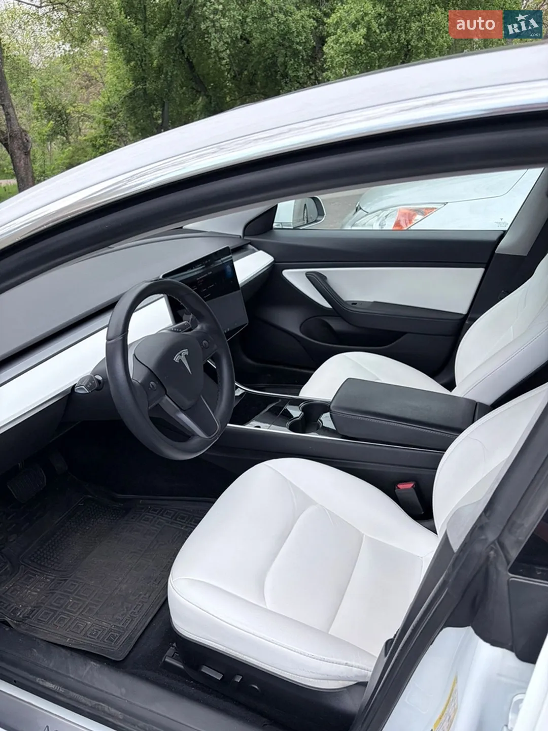 2019 Tesla Model 3 - мініатюра 6