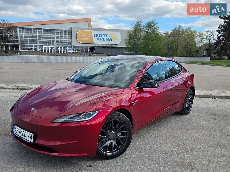 Tesla Model 3 2025 VIN 5YJ3E1EA1SF978789 фото оголошення 8 з 41