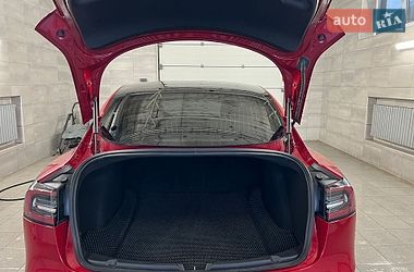 Седан Tesla Model 3 2018 в Гребенках