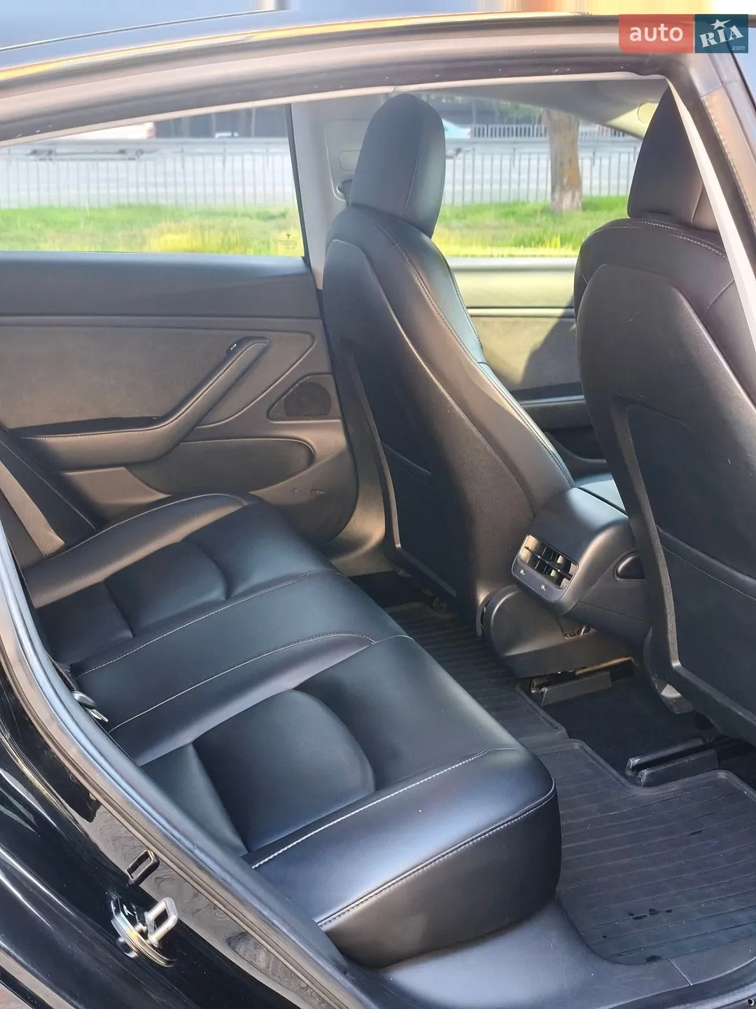 2018 Tesla Model 3 - мініатюра 22