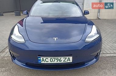 Седан Tesla Model 3 2018 в Луцке