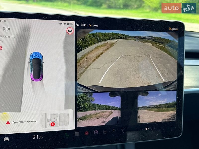 Седан Tesla Model 3 2023 в Днепре