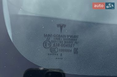 Седан Tesla Model 3 2022 в Киеве