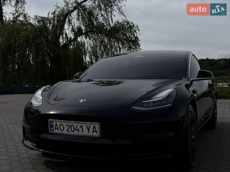 Седан Tesla Model 3 2018 в Виноградове фото 2 Седан Tesla Model 3 2018 в Виноградове
