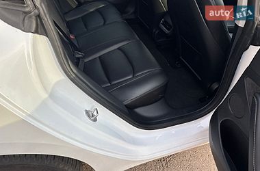Седан Tesla Model 3 2022 в Черкассах