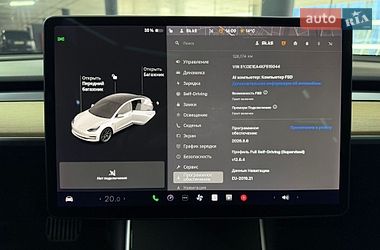 Седан Tesla Model 3 2019 в Одесі