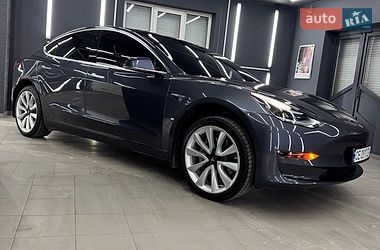 Седан Tesla Model 3 2019 в Коломые