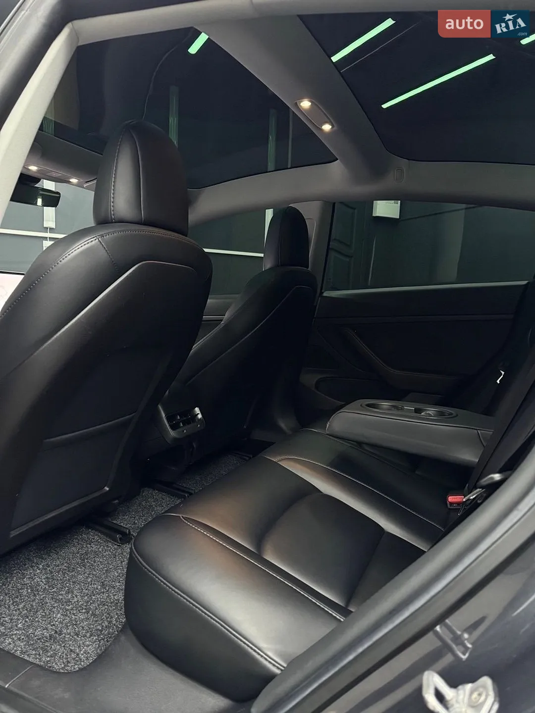 2019 Tesla Model 3 - мініатюра 14