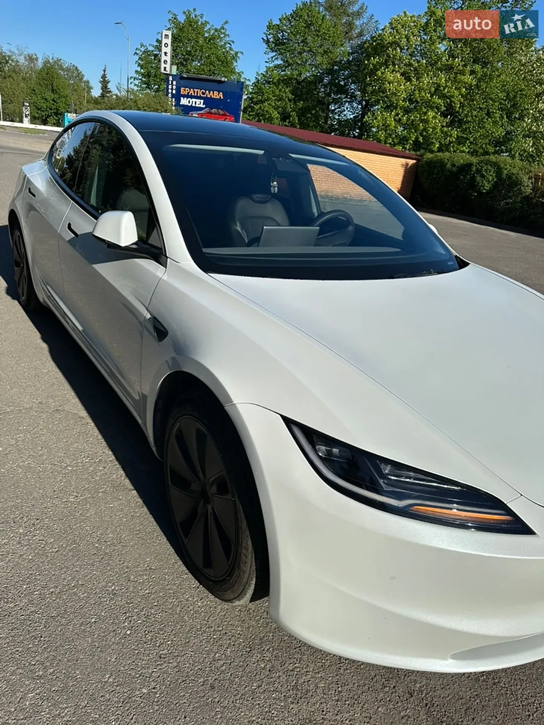 2024 Tesla Model 3 - мініатюра 3