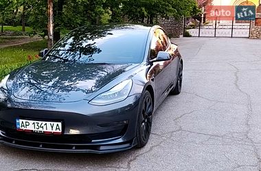 Седан Tesla Model 3 2021 в Запорожье
