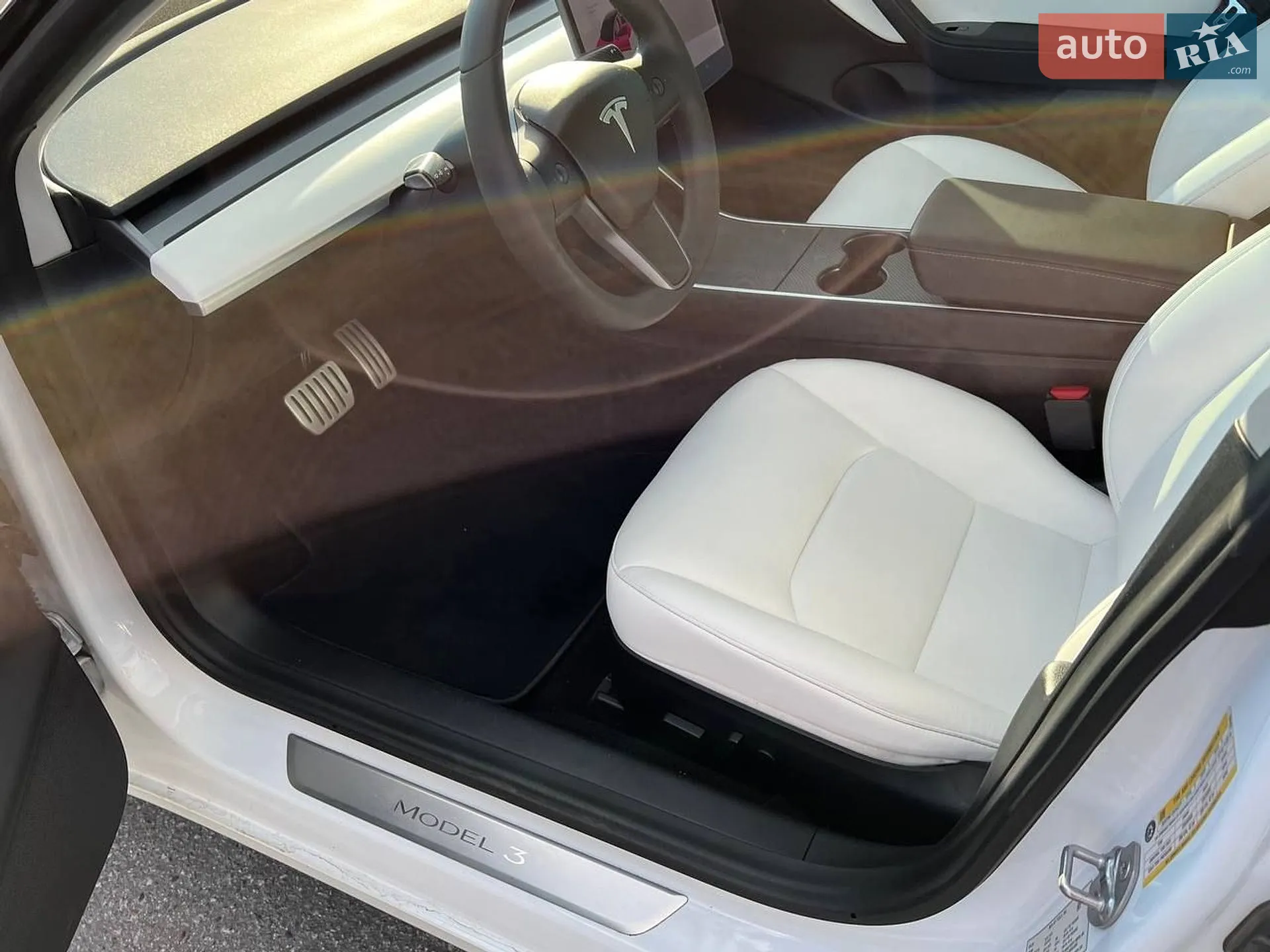 2020 Tesla Model 3 - мініатюра 19