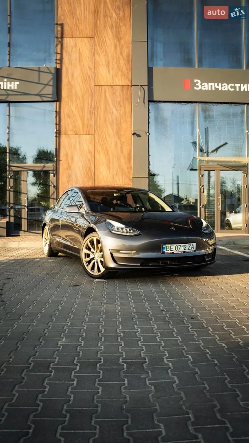 2018 Tesla Model 3 - мініатюра 4