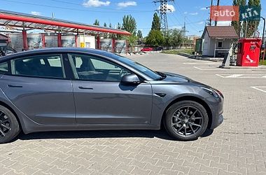 Седан Tesla Model 3 2022 в Виннице