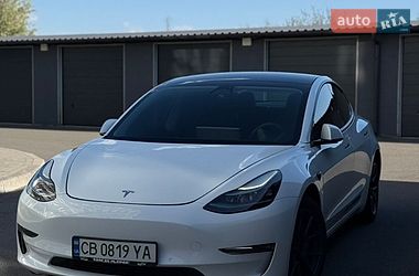 Седан Tesla Model 3 2022 в Чернігові