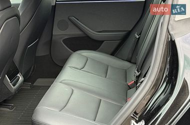 Седан Tesla Model 3 2025 в Луцьку