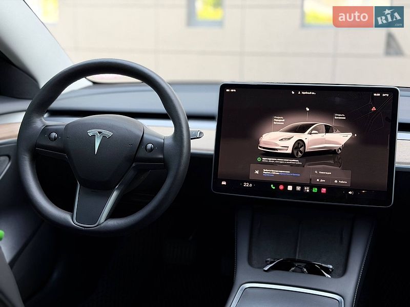 Седан Tesla Model 3 2022 в Кривому Розі