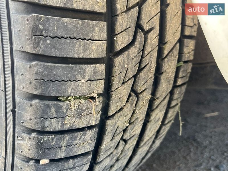 Седан Tesla Model 3 2021 в Киеве