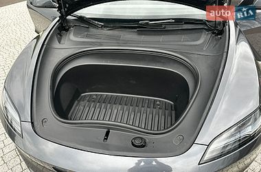 Седан Tesla Model 3 2025 в Львові