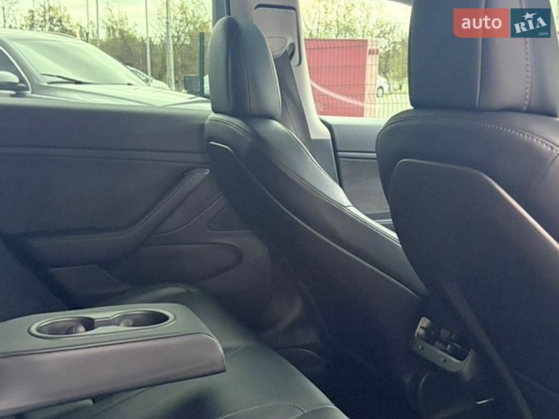 Седан Tesla Model 3 2018 в Харькове