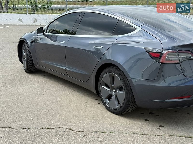Седан Tesla Model 3 2020 в Белгороде-Днестровском