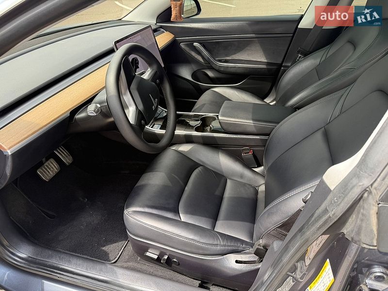 Седан Tesla Model 3 2020 в Белгороде-Днестровском