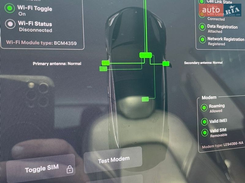 Седан Tesla Model 3 2018 в Львове