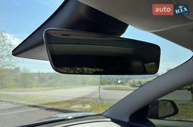 Седан Tesla Model 3 2019 в Кривому Розі
