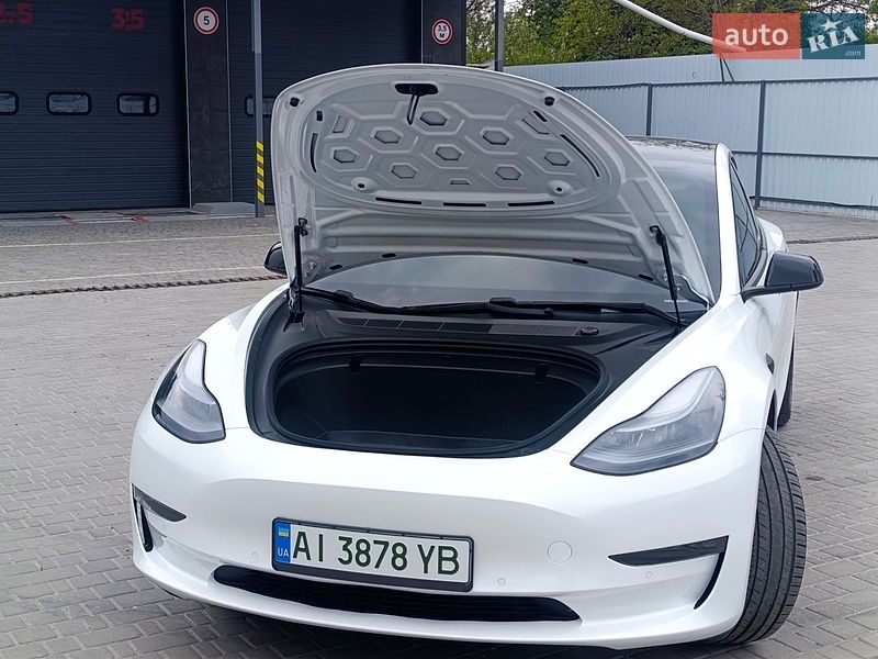Седан Tesla Model 3 2019 в Белой Церкви